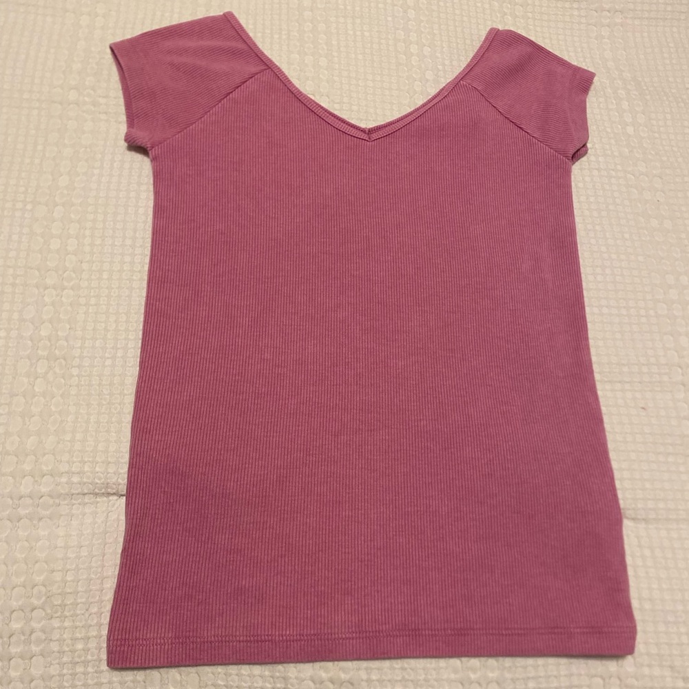 NWT American Eagle Outfitters Ribbed Pink Top
